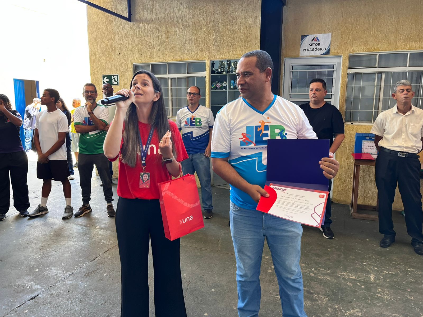 Premiação reconhece escola Dr Orestes Diniz como destaque dos jogos ...